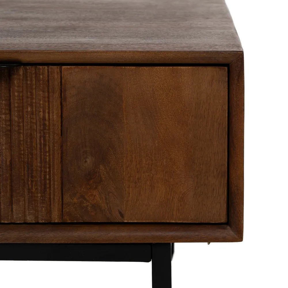 Mango Coffee Table Svelte - Stylish and Functional Living Room Centerpiece - LUXONAS