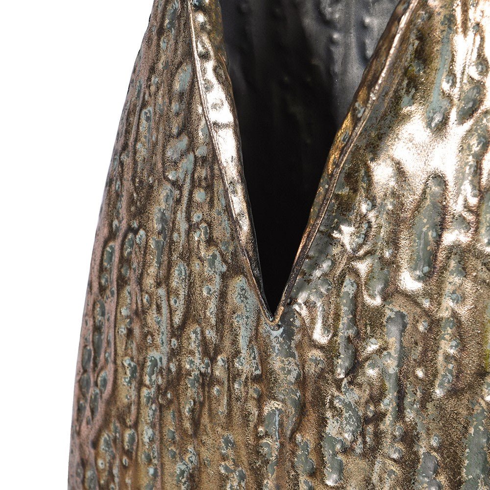 Metal Gold Effect Textured Vase - LUXONAS