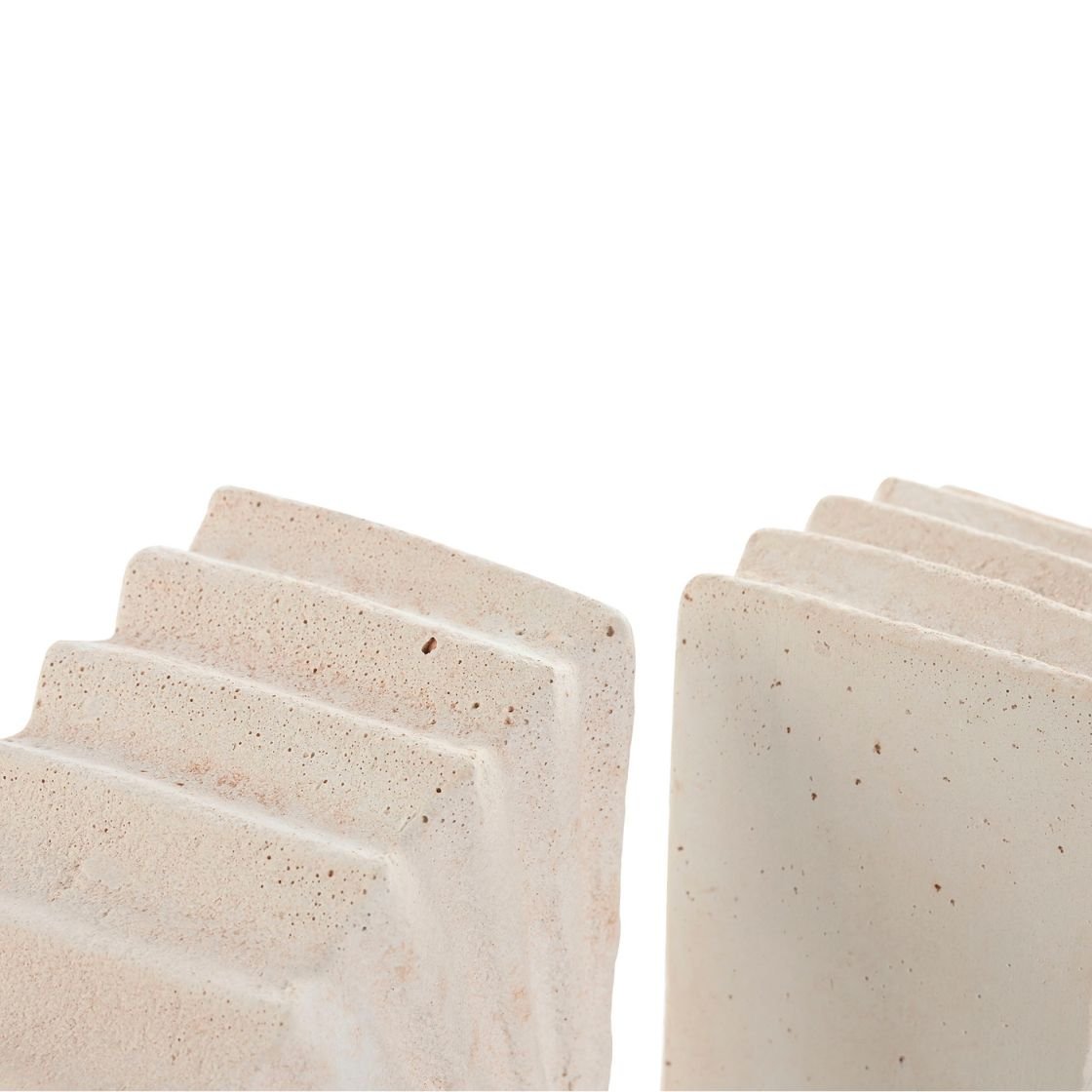 Resin Cement Finish Bookholders - LUXONAS