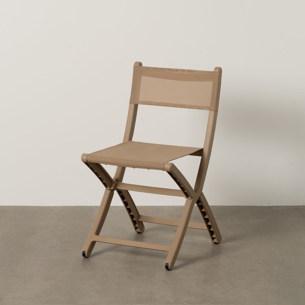 Beige Folding Chair Made of Polypropylene, Dimensions 45 x 55 x 83 cm