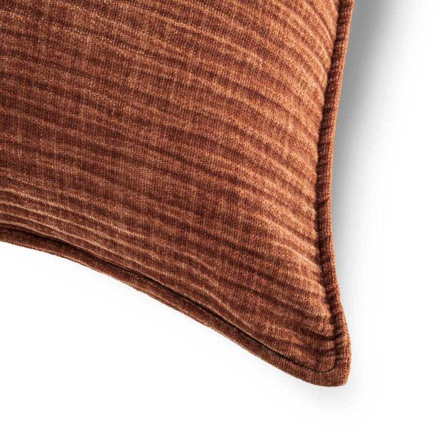 Throw cushion (filled) JULIETTE - 45x45 cm: Cognac