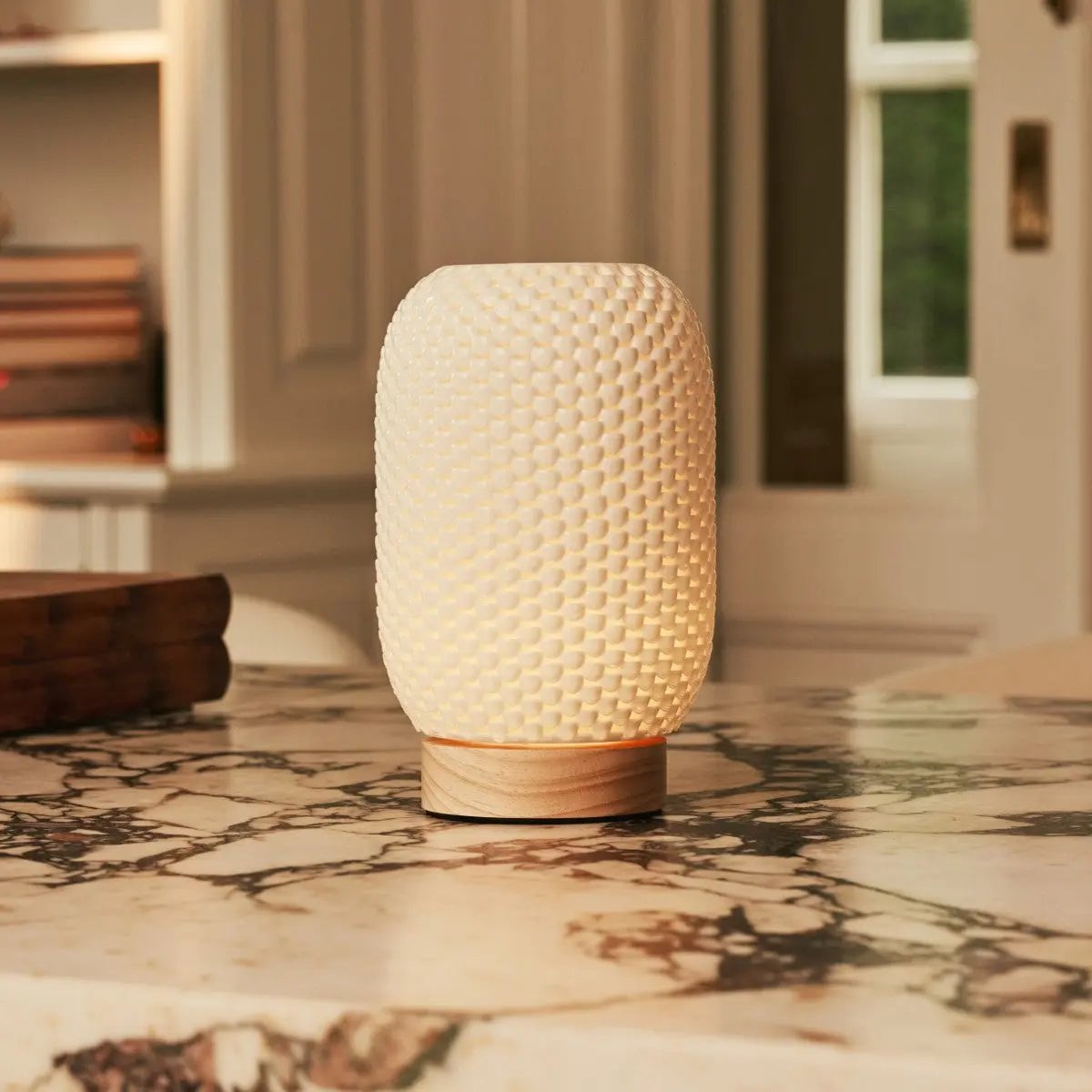 Aurora Light Brown Wooden Cordless Table Lamp | 3D - Printed Porcelain, Dimmable & Up to 100 Hours of Battery Life - LUXONAS HOME