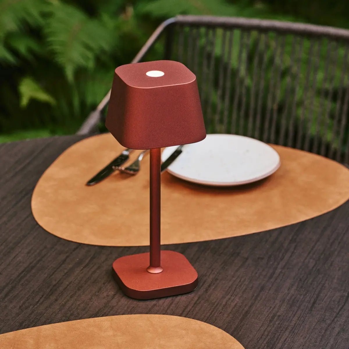 Ava Bronze Rechargeable Table Lamp | Stylish, Cordless & Dimmable - LUXONAS HOME