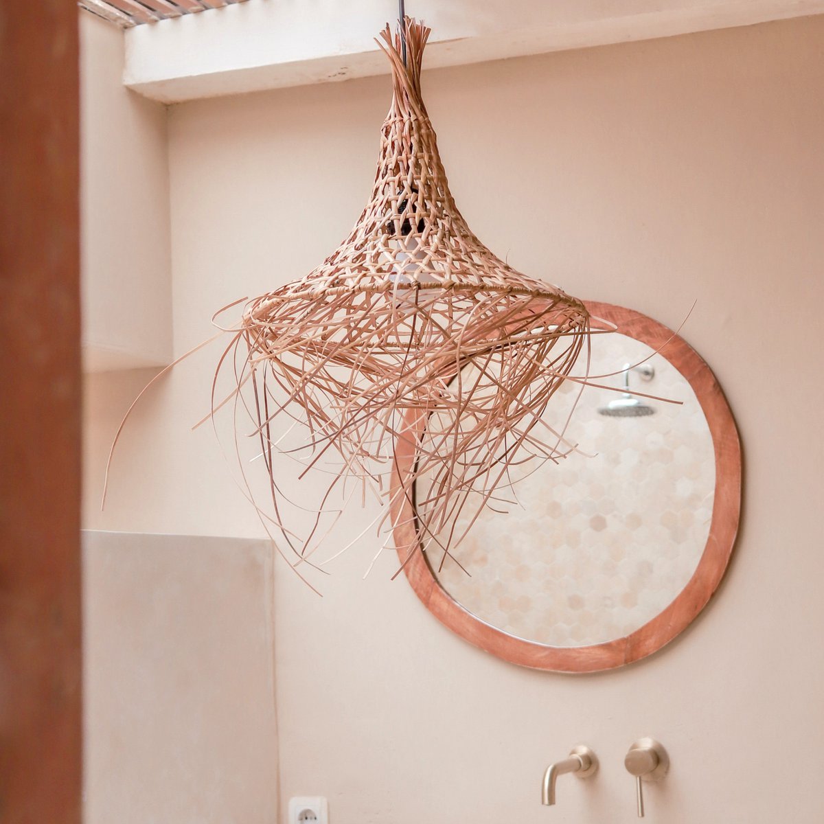 Bamboo Lampshade with Tassels | Natural Lampshade | Pendant Lamp GILI - LUXONAS HOME