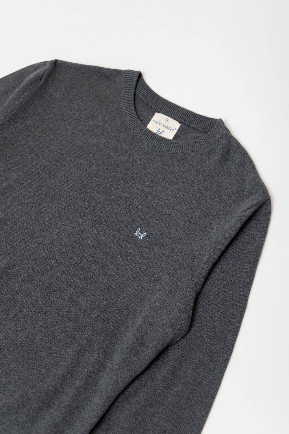 Basic Grey Round Neck Jersey - LUXONAS HOME