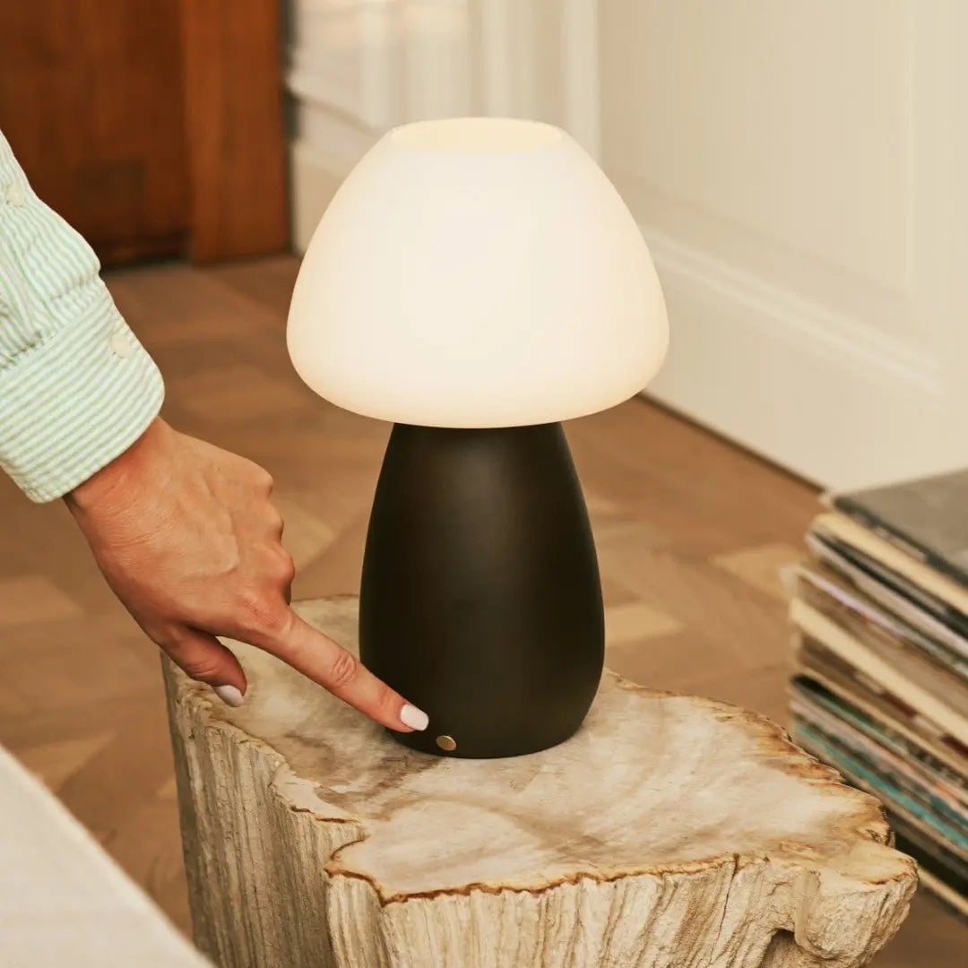 Bear Dark Brown Rechargeable Lamp | Cordless, Dimmable & Up to 100 Hours of Battery Life - LUXONAS HOME