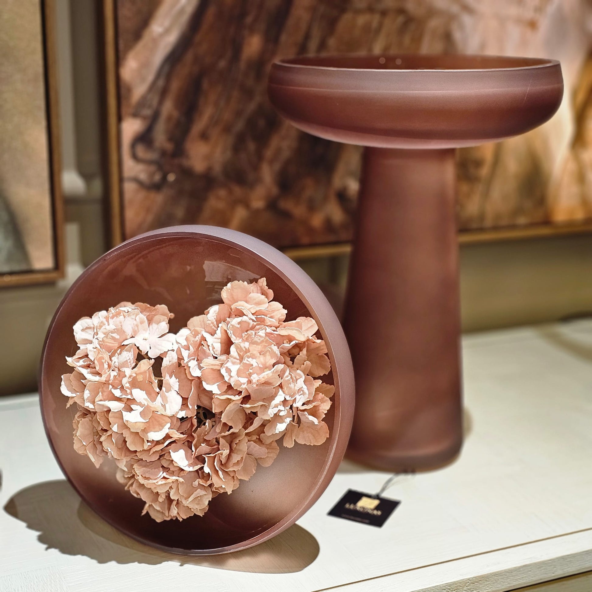 Beaujolais Pedestal Vase - LUXONAS