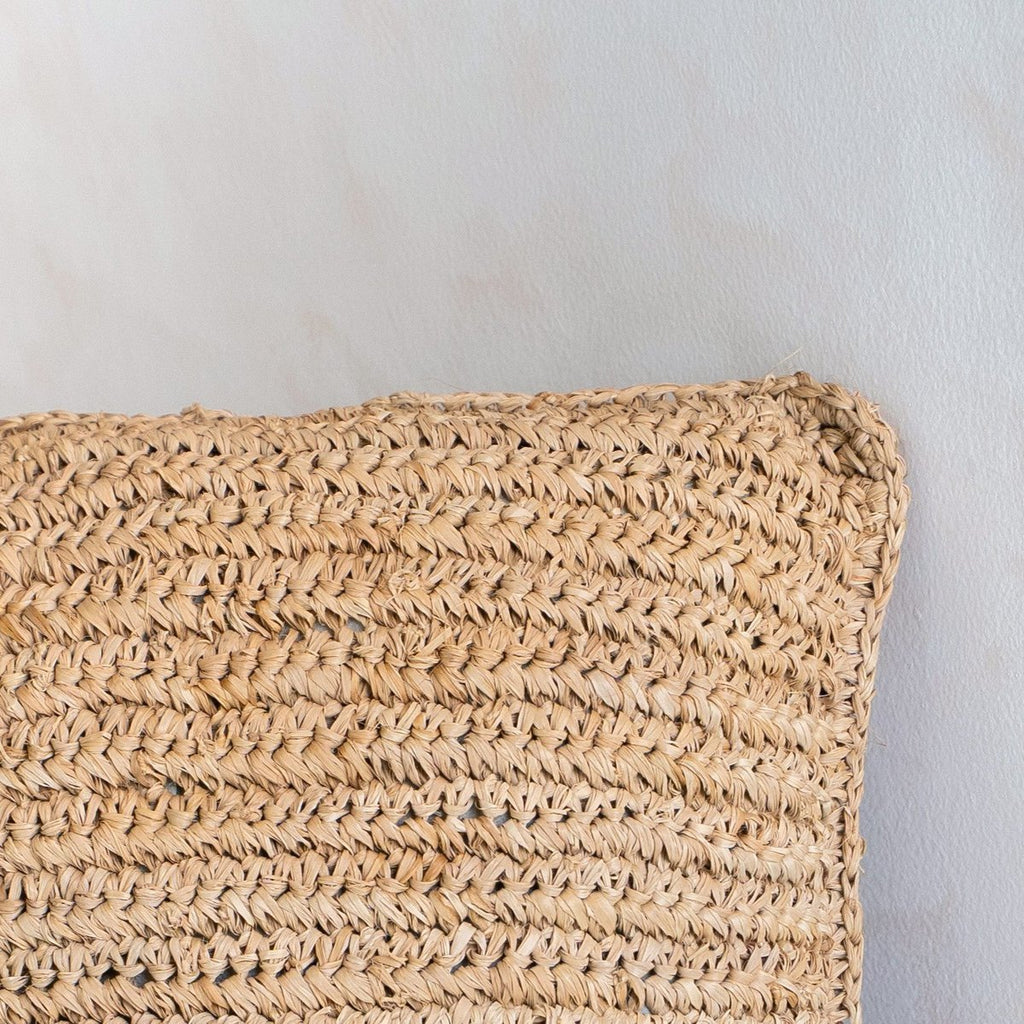 Boho Raffia Cushion – 40x40 cm Decorative Woven Cushion – Sofa Cushion – Natural Beige Square Pillow Handmade from Raffia JIWA - LUXONAS HOME