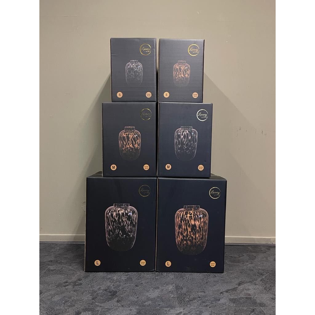 Cheetah Vase Smoke Medium - LUXONAS HOME