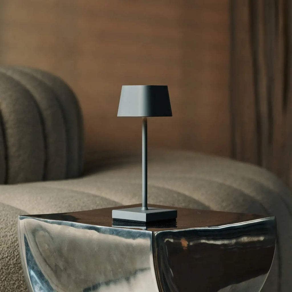 Combi Set Professional | 8 x Sarphati Mini Mouse Grey Rechargeable Table Lamps & 1 x Central Station Charging Station - LUXONAS HOME