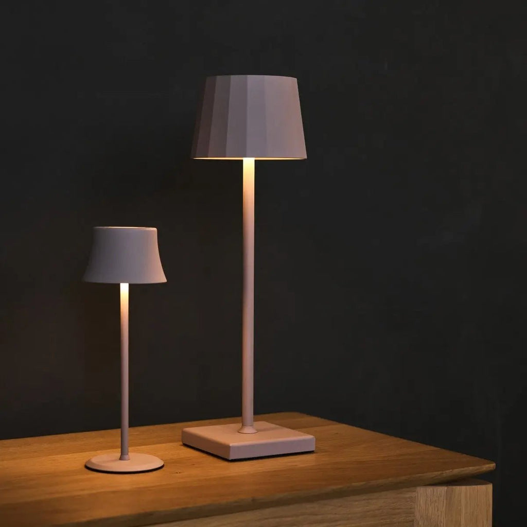 Combi Set Professional | 8 x Wouter Koala Brown Rechargeable Table Lamps & 1 x Central Station Charging Station - LUXONAS HOME