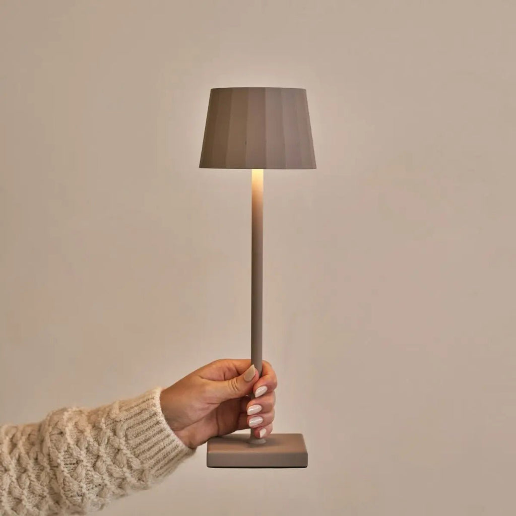 Combi Set Professional | 8 x Wouter Koala Brown Rechargeable Table Lamps & 1 x Central Station Charging Station - LUXONAS HOME