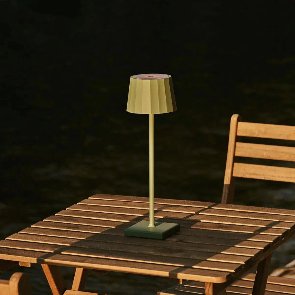 Combi Set Professional | 8 x Wouter Sage Green Rechargeable Table Lamps & 1 x Central Station Charging Station - LUXONAS HOME