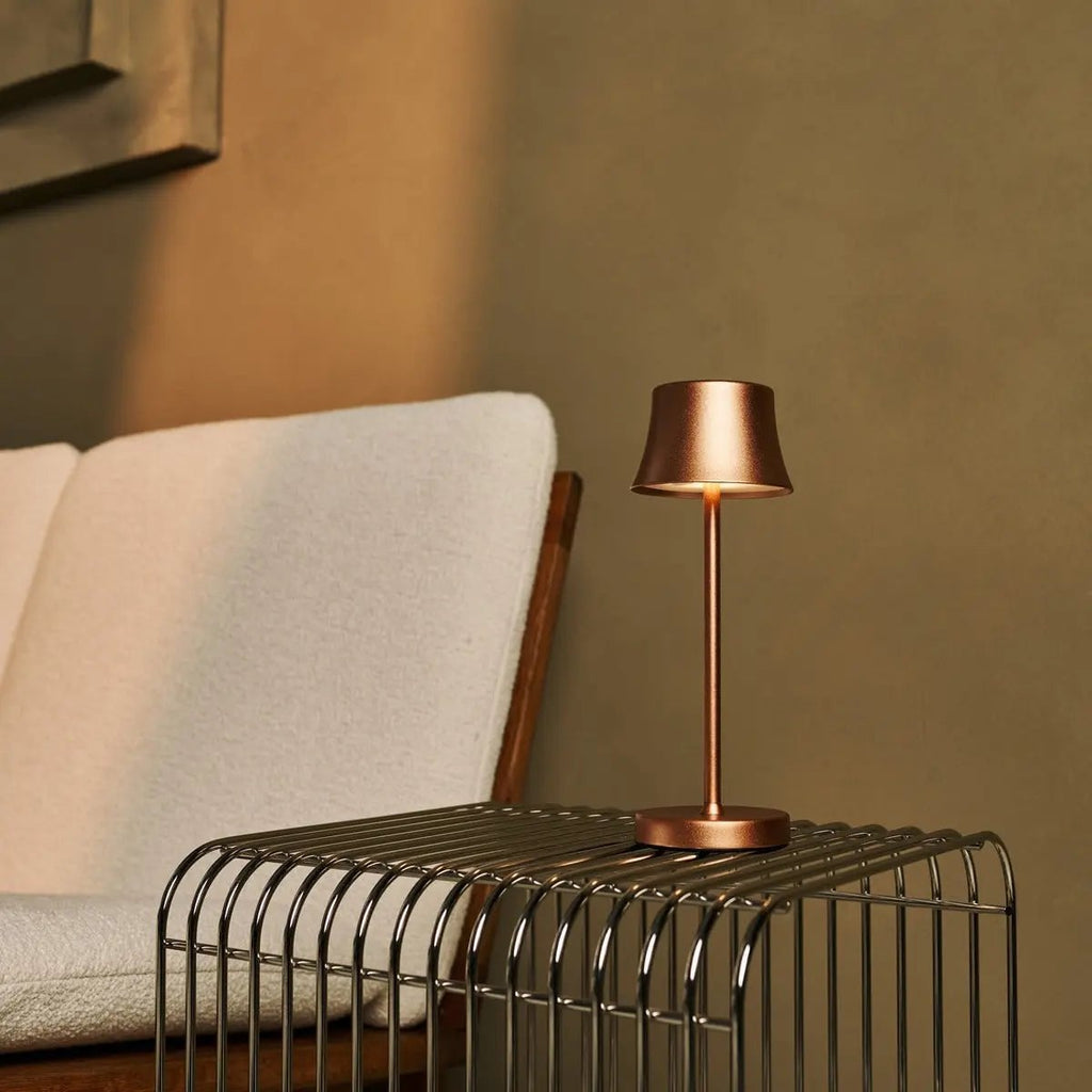 De Pijp Mini Copper Rechargeable Table Lamp | Wireless Charging & Dimmable - LUXONAS HOME
