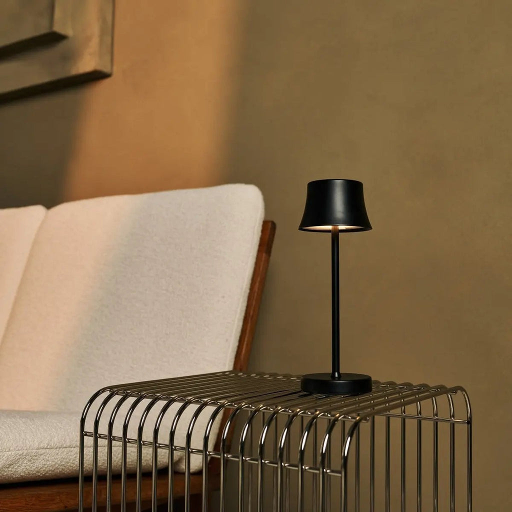 De Pijp Mini Midnight Black Rechargeable Table Lamp | Wireless Charging & Dimmable - LUXONAS HOME