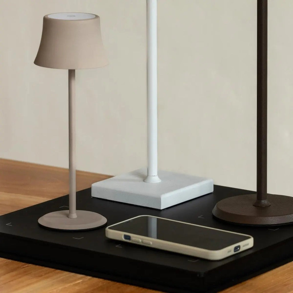 De Pijp Mini Mouse Grey Rechargeable Table Lamp | Wireless Charging & Dimmable - LUXONAS HOME