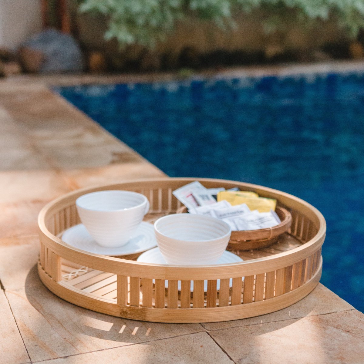 Decorative Bamboo Serving Tray, Round Ø 40 cm SENAYAN - LUXONAS HOME