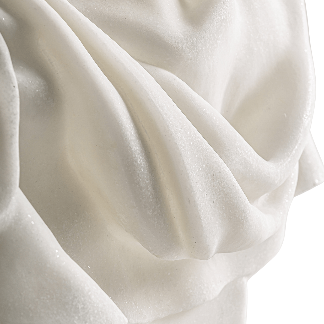 Edgem Bust Figure – Contemporary Resin Sculpture - LUXONAS