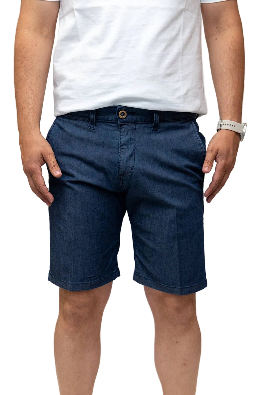 Elastic Stone Wash Bermuda Shorts with Tencel Blend