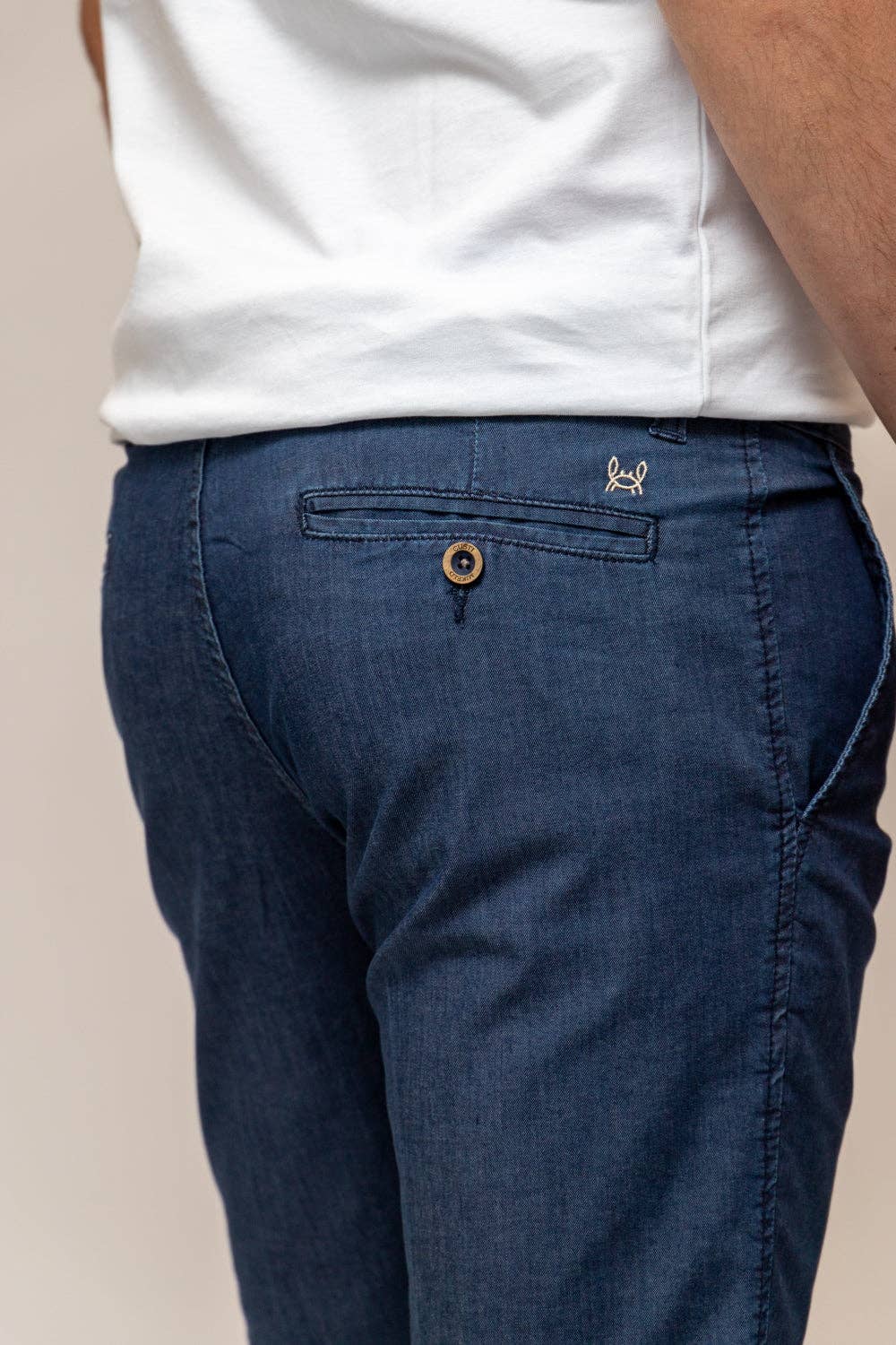 Elastic Stone Wash Denim Bermuda Shorts with Tencel Blend - LUXONAS HOME