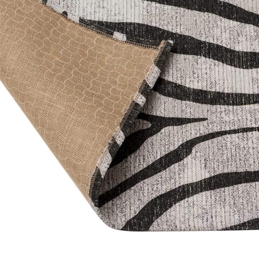 Geometric Zebra Pattern Carpet - LUXONAS