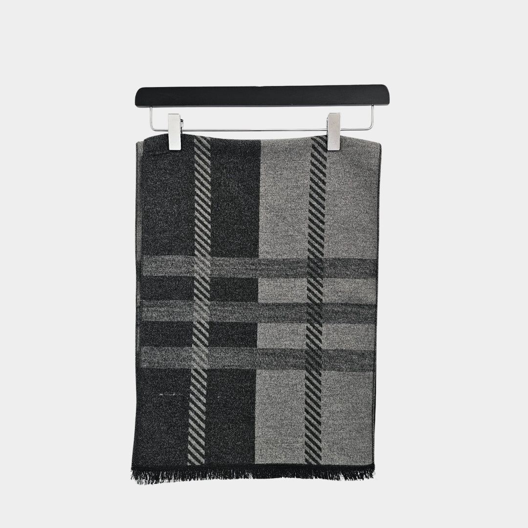Gray Lined Scarf - Stylish and Versatile Accessory