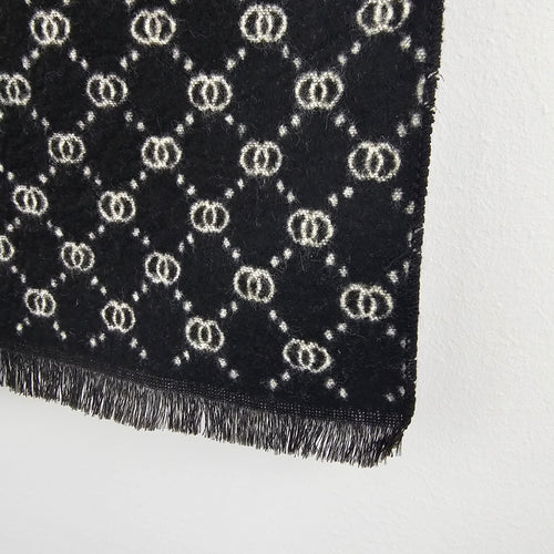 Grey Design Scarf - Stylish and Versatile Accessory - LUXONAS HOME