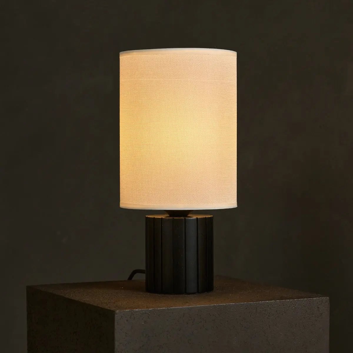 Kiko Black Table Lamp | Cozy Desk Lamp with E27 Fitting - LUXONAS HOME