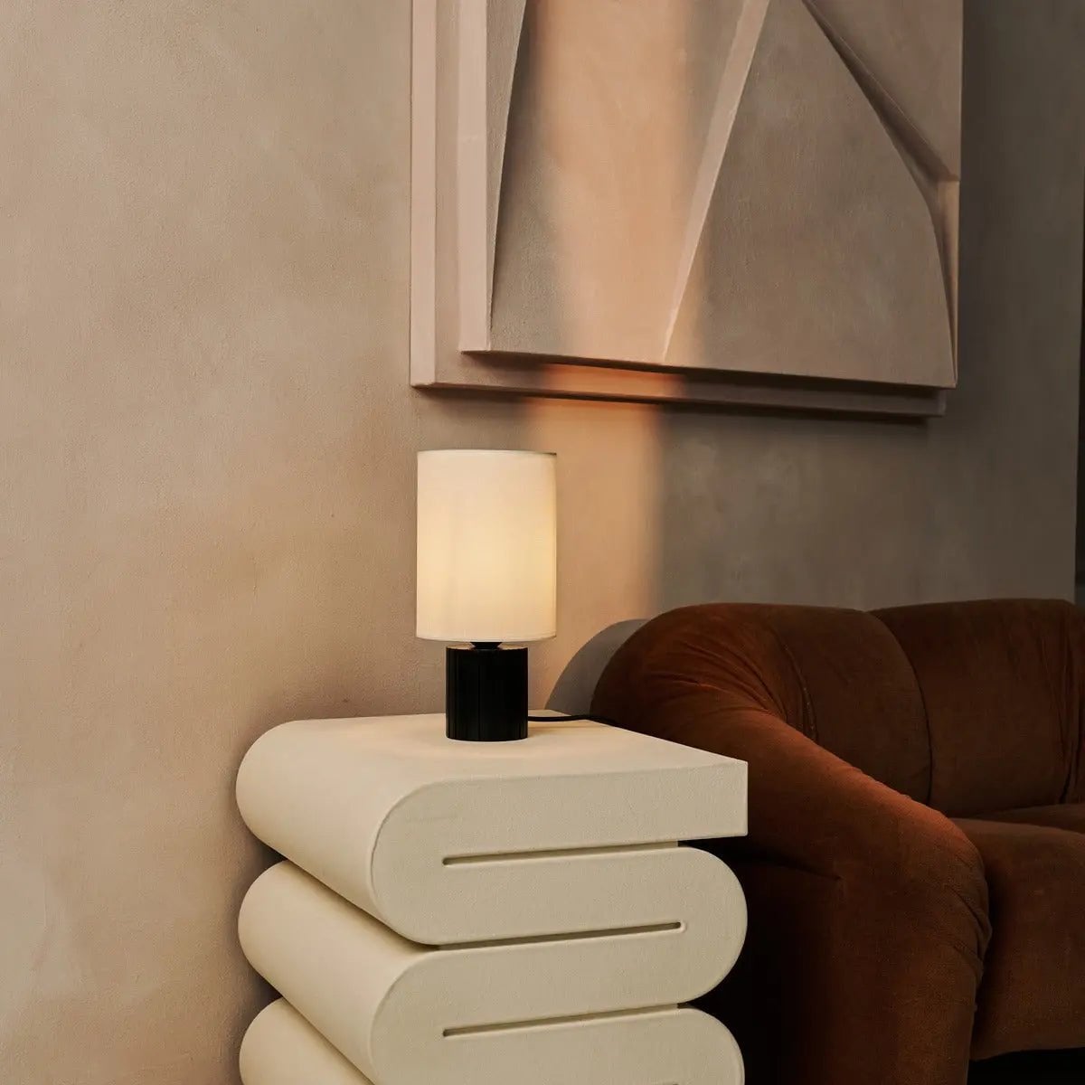 Kiko Black Table Lamp | Cozy Desk Lamp with E27 Fitting - LUXONAS HOME