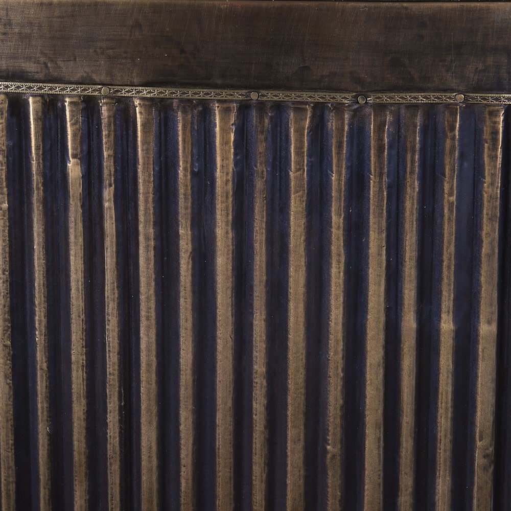 Krissa Brass Ribbed Bar - Elegant and Functional Home Bar - LUXONAS