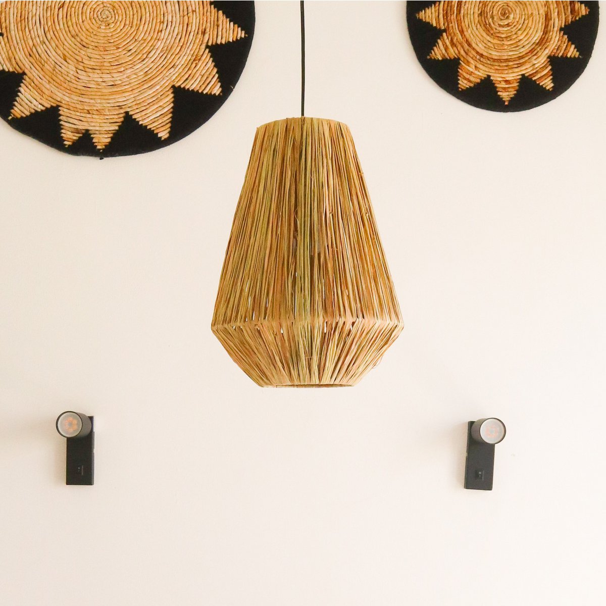 Lampshade Ceiling Lamp Pendant round ENDAH made from Raffia - LUXONAS HOME