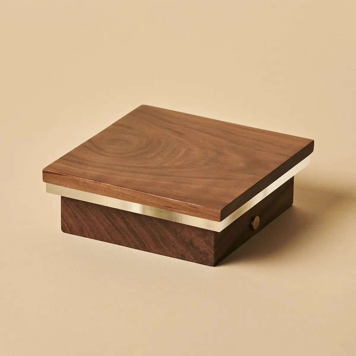 Lane Walnut Cordless Wall Light | Rechargeable & Dimmable Design - LUXONAS HOME