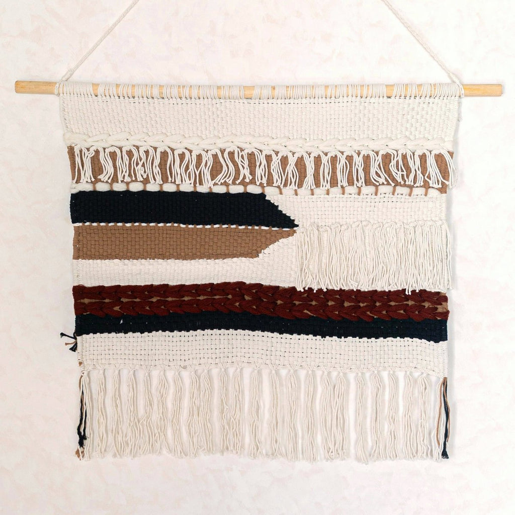 Large Macrame Wall Hanging – Woven Boho Wall Decor – Modern Cotton Wall Hanging Natural Material – Handwoven Wall Decor 120x95 cm UDARA - LUXONAS HOME