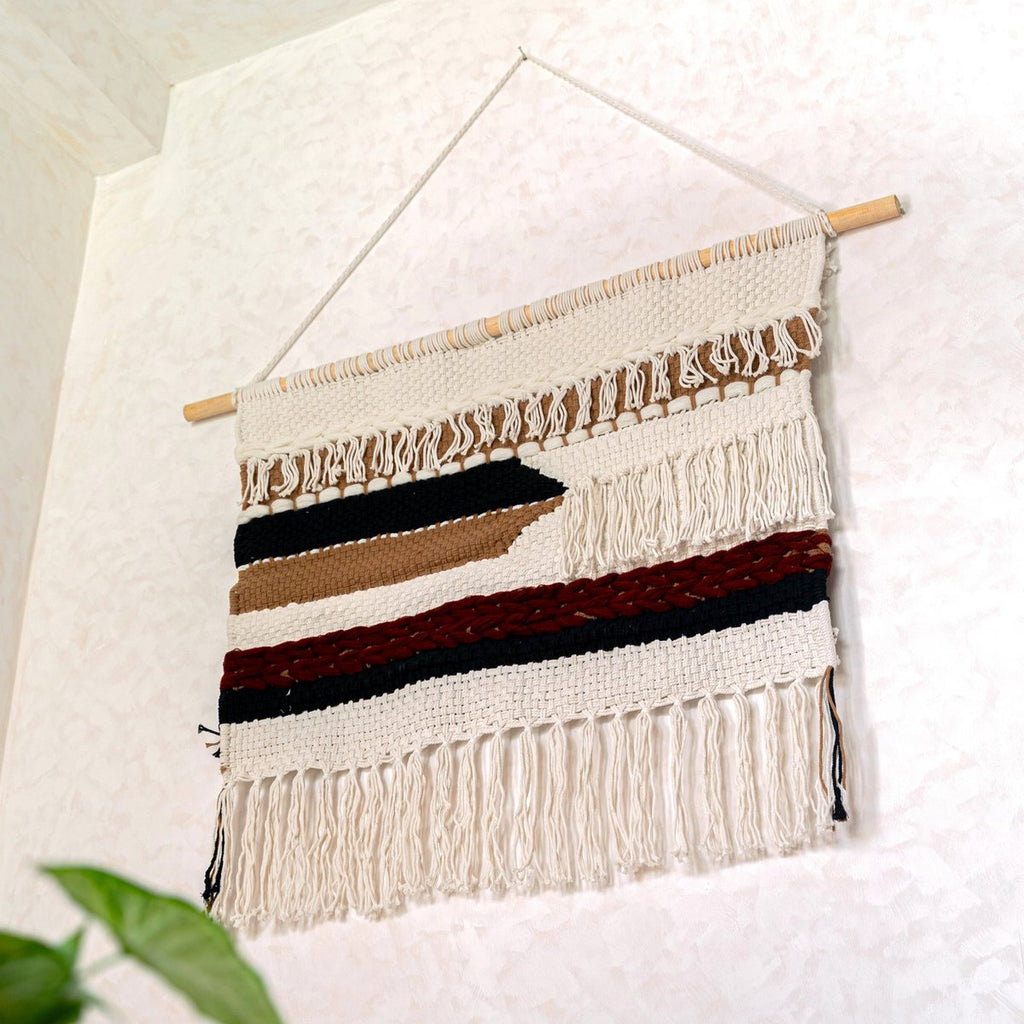 Large Macrame Wall Hanging – Woven Boho Wall Decor – Modern Cotton Wall Hanging Natural Material – Handwoven Wall Decor 120x95 cm UDARA - LUXONAS HOME