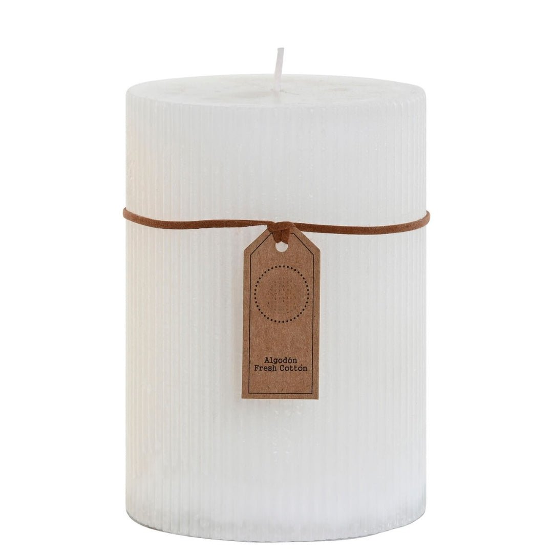 Large White Grated Candle - LUXONAS