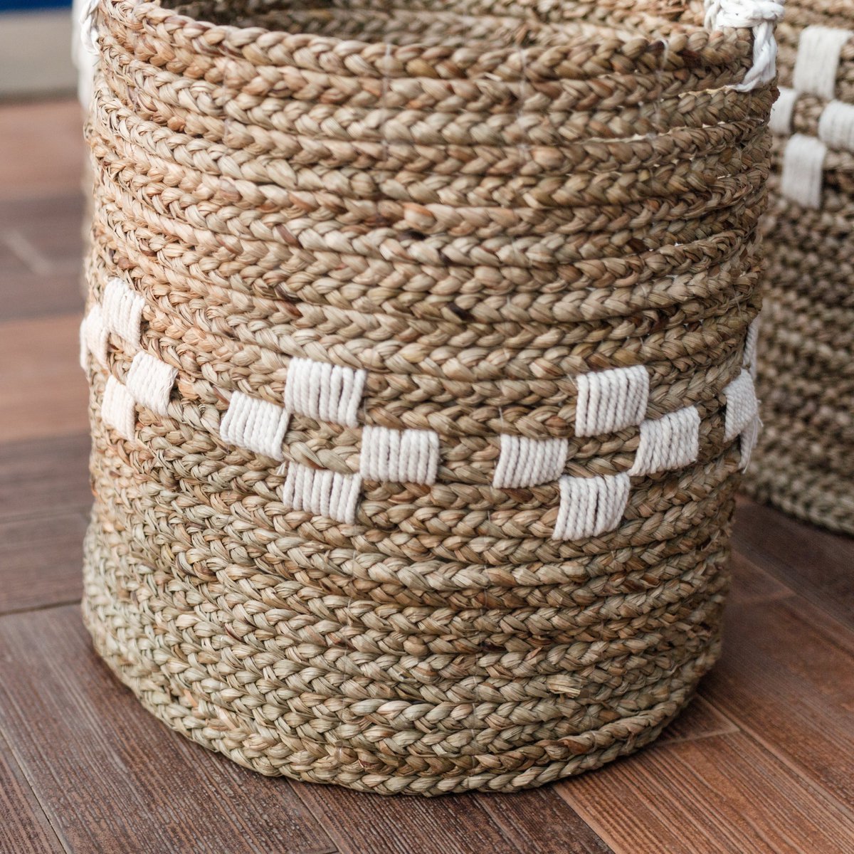 Laundry Basket LAWANG | Plant Basket | Storage Basket made from Seagrass (3 sizes) - LUXONAS HOME