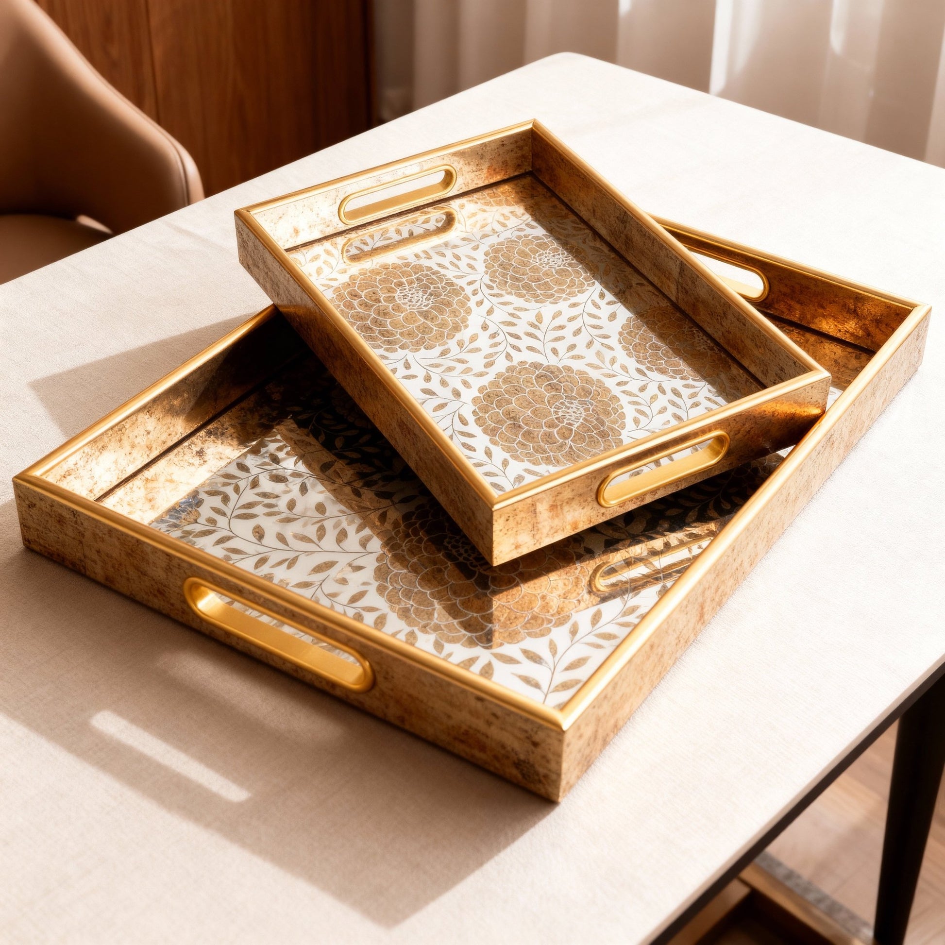 Mirrored Large Tray - Elegant and Versatile Decor Piece - LUXONAS
