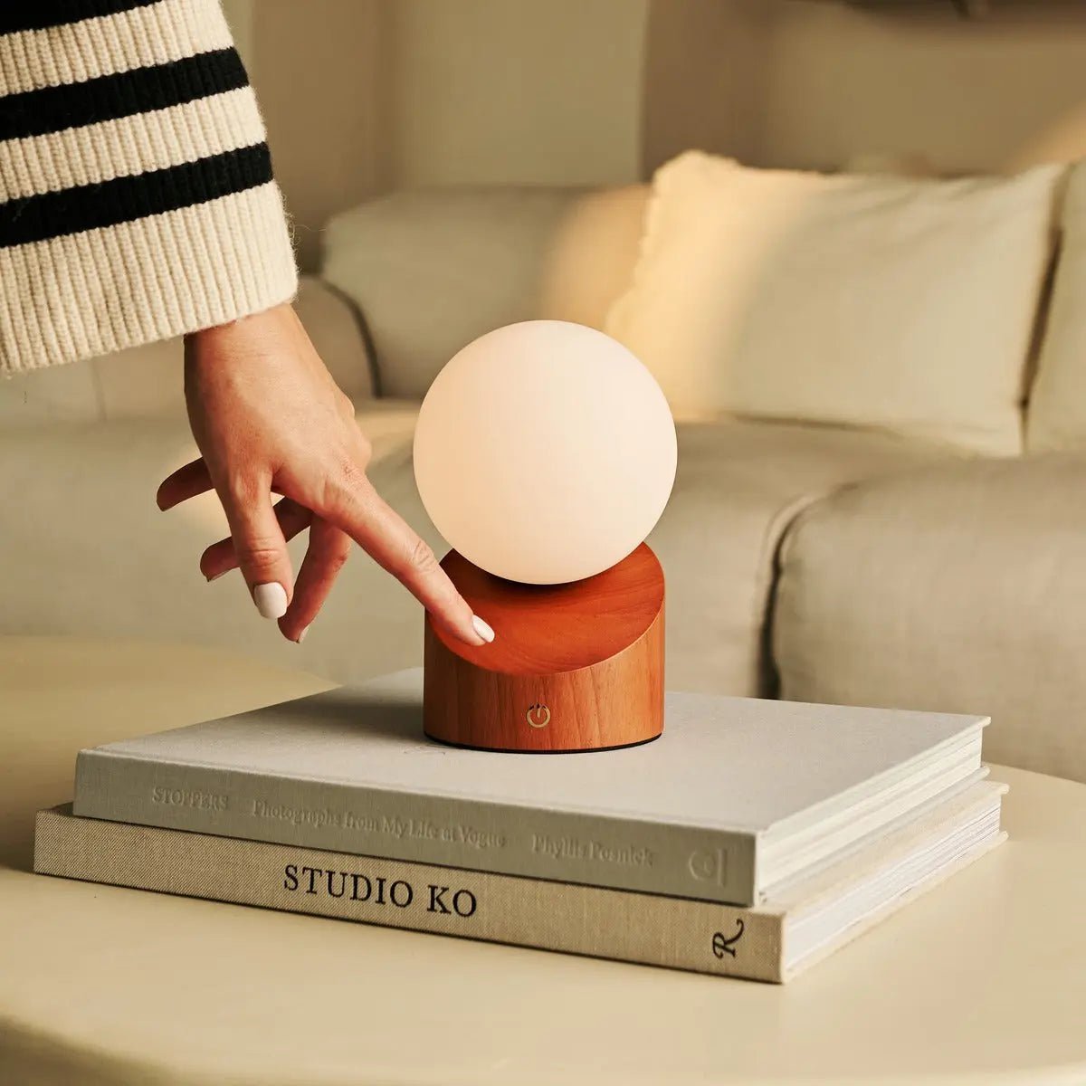 Morris Chestnut Brown Rechargeable Lamp | Stylish, Cordless & Sustainable Design - LUXONAS HOME