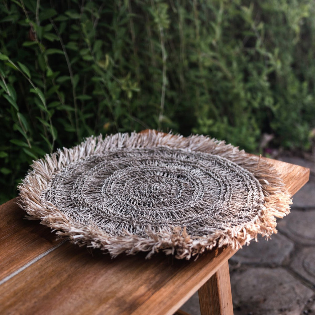 Placemat (Set of 2, 4 or 6) 45 cm Round Boho Table Mat WAISAI Made from Raffia - LUXONAS HOME