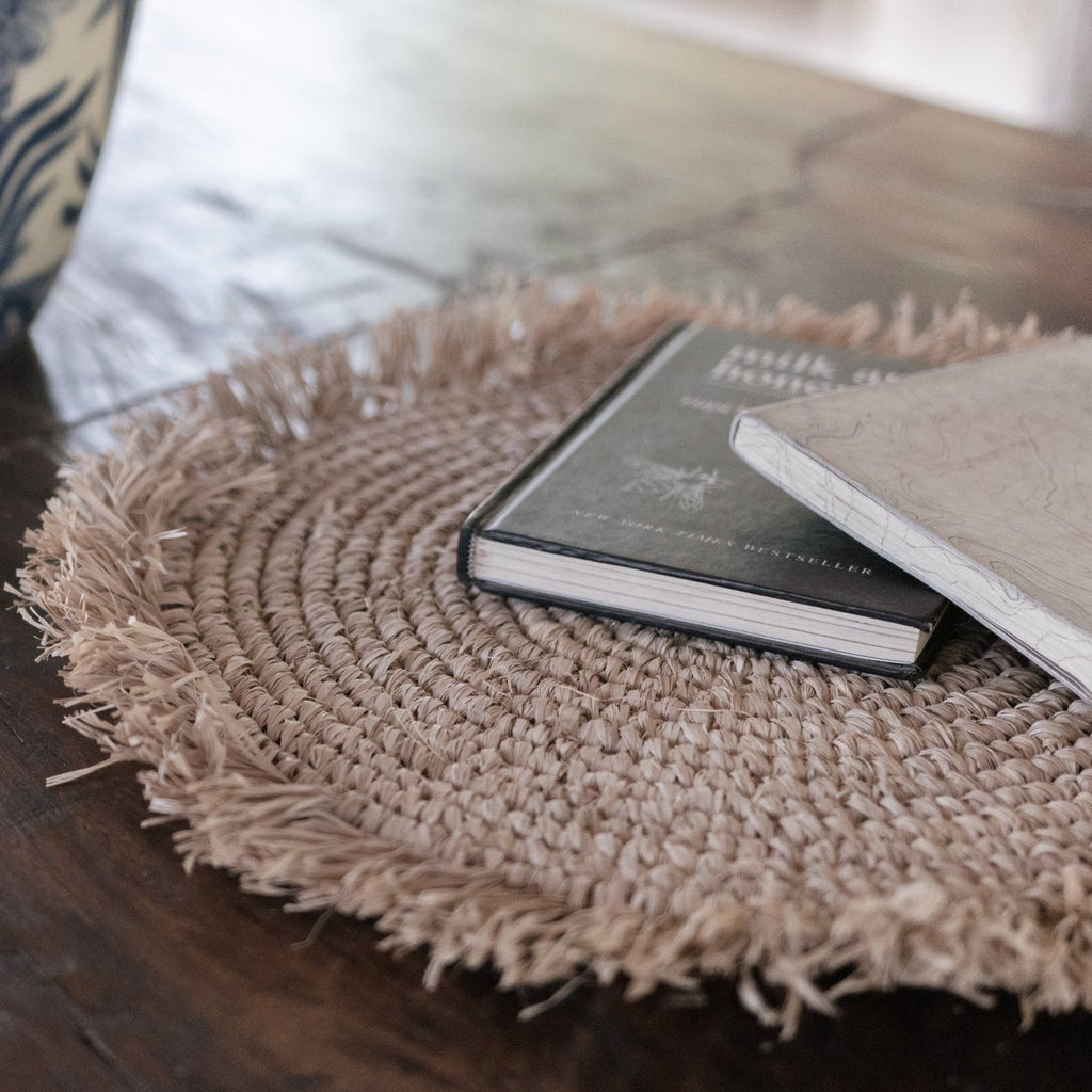 Placemat (Set of 2, 4, or 6) AMBON | Raffia Table Mat | 45 cm Diameter - LUXONAS HOME