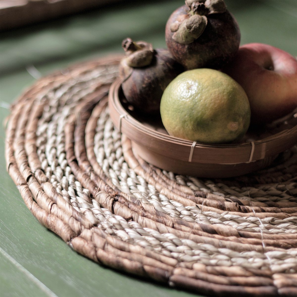 Placemat (Set of 4 or 6) MATARAM | Boho Round Table Mat made of Banana Fibre & Seagrass 38 cm - LUXONAS HOME