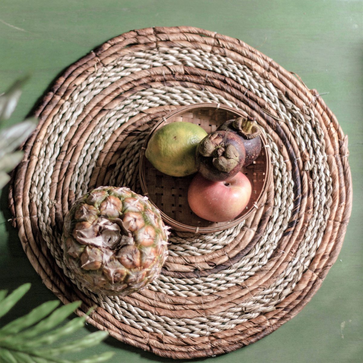 Placemat (Set of 4 or 6) MATARAM | Boho Round Table Mat made of Banana Fibre & Seagrass 38 cm - LUXONAS HOME