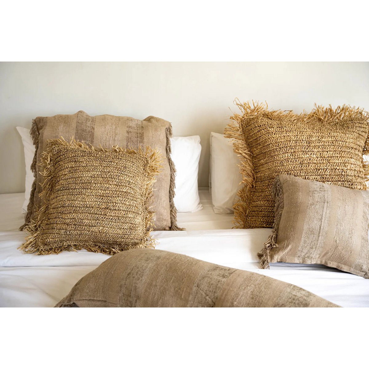 Raffia Cushion Cover Square - Natural Black - 40x40 cm - LUXONAS HOME