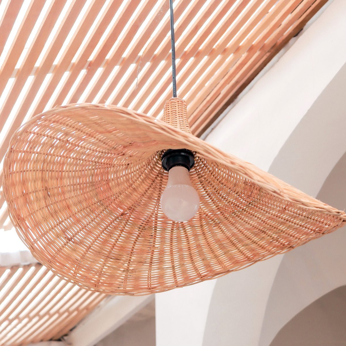 Rattan Lamp | Natural Lampshade SAYAN Funnel - Shaped Pendant Lamp Made of Natural Fibres (2 sizes) - LUXONAS HOME