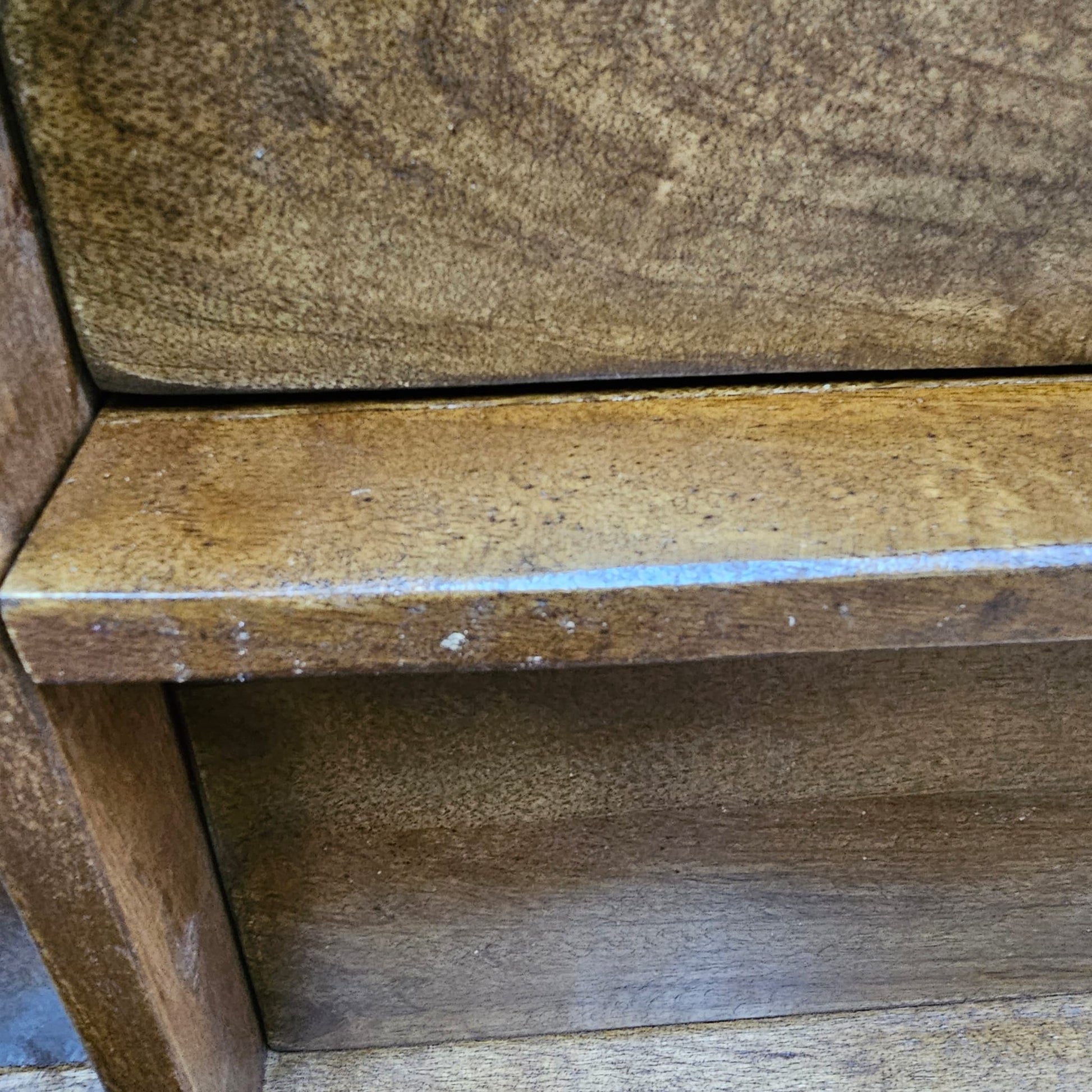 Regal Mango TV Unit - Stylish and Functional Storage Solution - LUXONAS