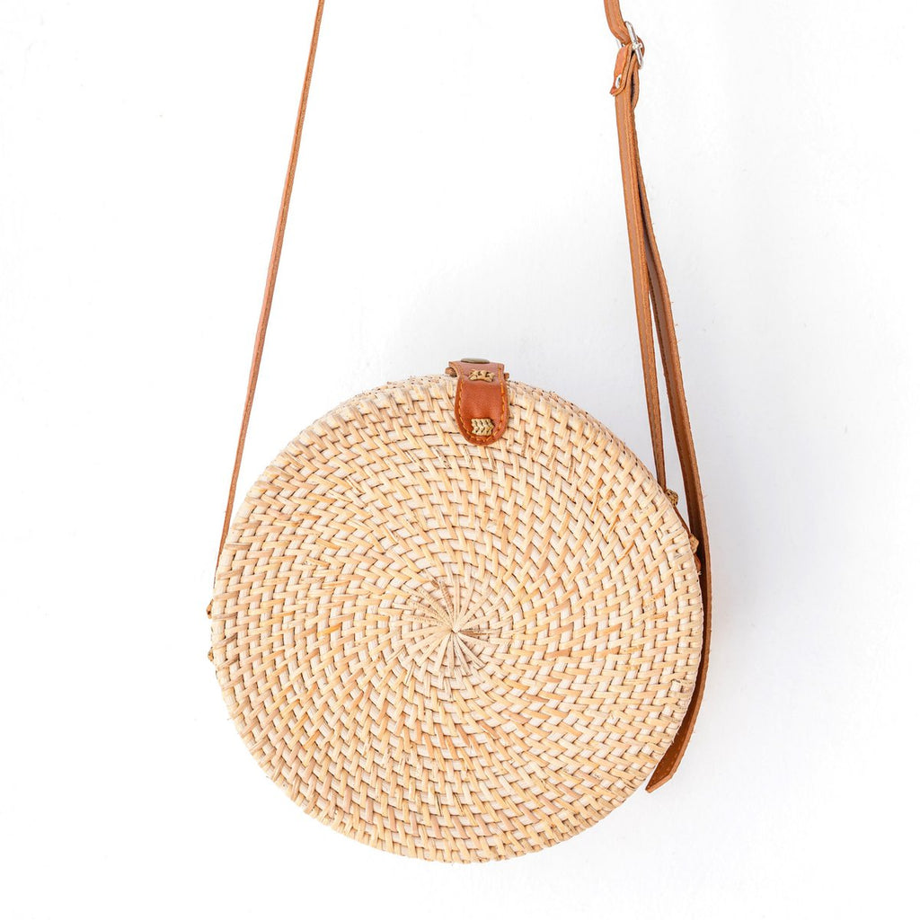 Round Rattan Bag Beige Handmade Crossbody Bag with Synthetic Leather Straps Shoulder Bag Boho Bali Bag SENJA (natural) - LUXONAS HOME