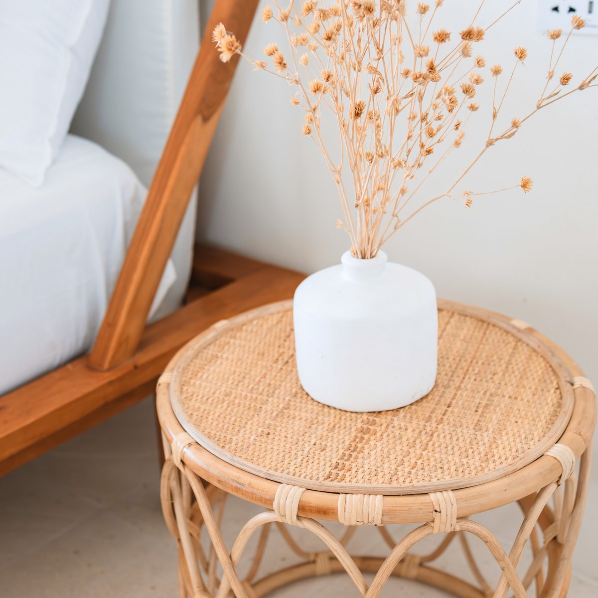 Round Rattan Side Table – Small Boho Coffee Table – Bedside Table Rattan Beige – Handmade Table Made of Natural Rattan (Ø 45 cm) MUARA - LUXONAS HOME