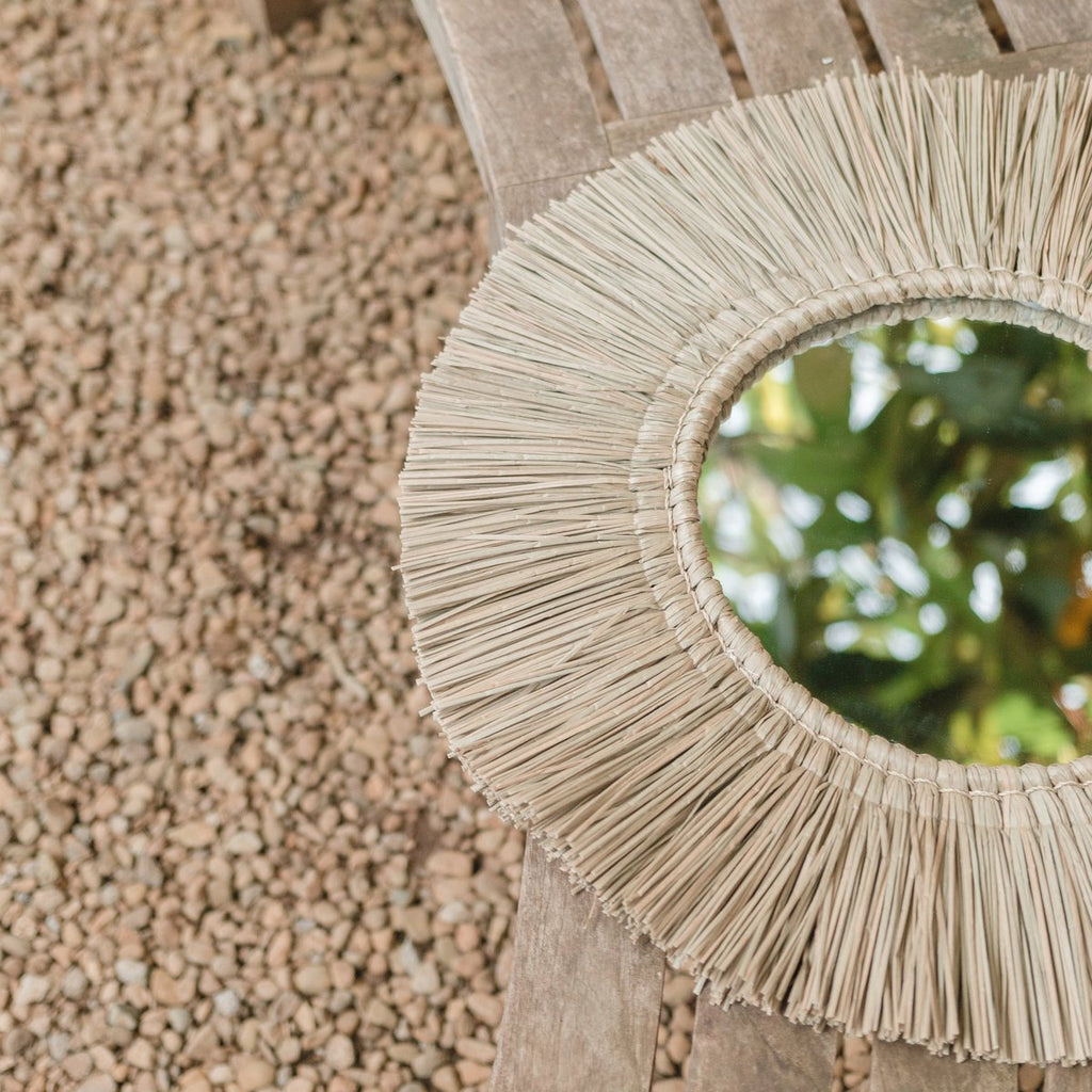 Round Seagrass Wall Mirror 60 cm Diameter RIMBA - LUXONAS HOME