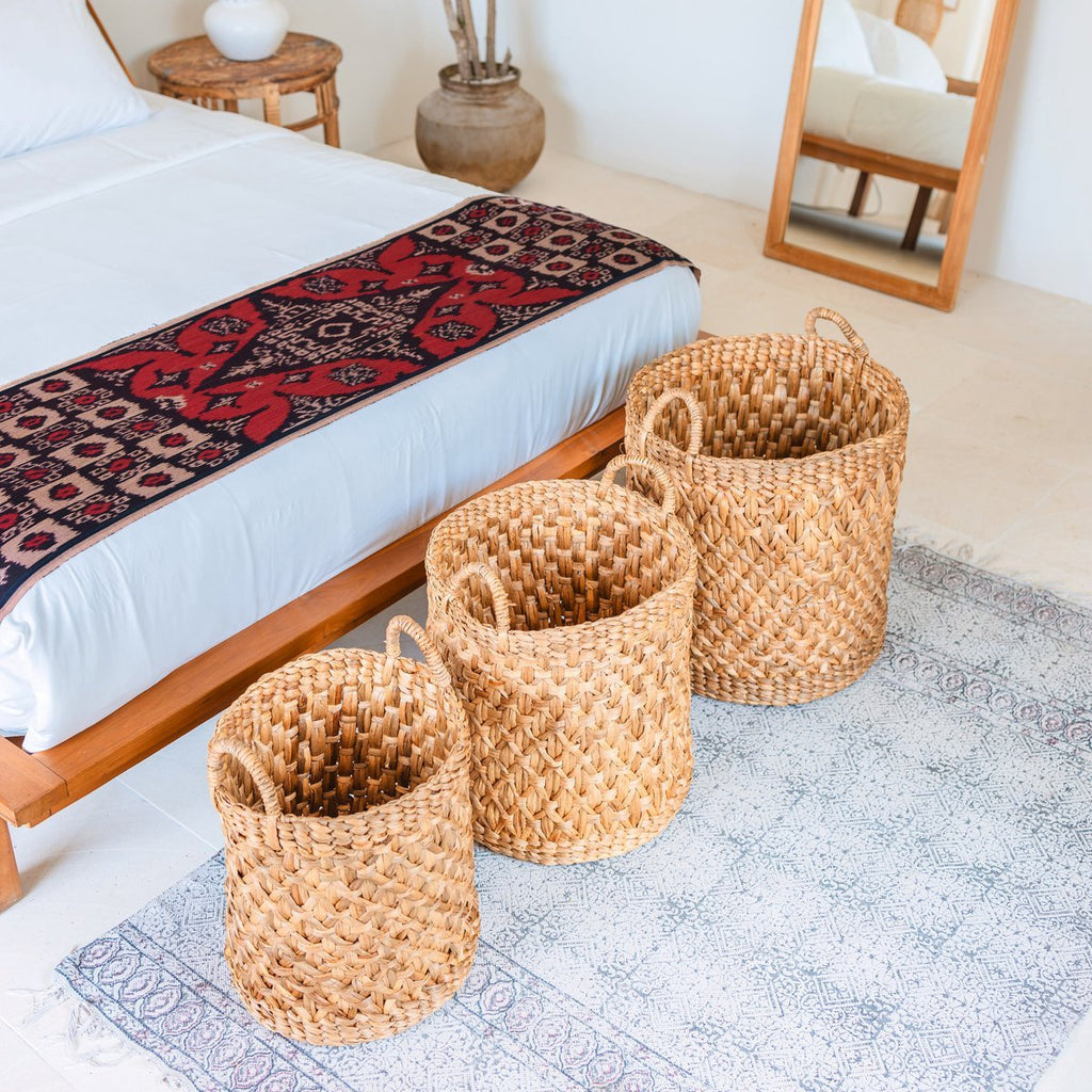 Round Woven Laundry Basket – Boho Plant Basket – Laundry Hamper Brown – Large Basket Made of Water Hyacinth RAJA (3 sizes Ø 35/40/50 cm) - LUXONAS HOME