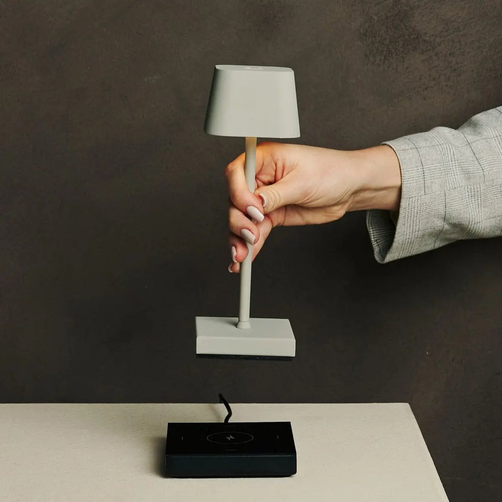Sarphati Mini Shadow Grey Cordless Table Lamp | Rechargeable via Charging Station & 3 Light Modes - LUXONAS HOME